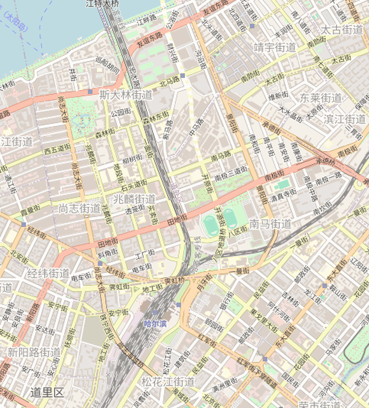 哈尔滨主城区真实地图底图，展示圣索菲亚教堂、中央大街和松花江防洪纪念塔一带